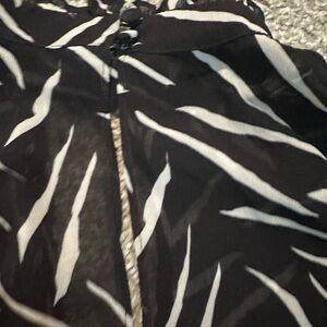 bebe Black and White Zebra Print Midi Dress